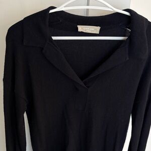 Everlane Navy Collared V-Neck Knit Top